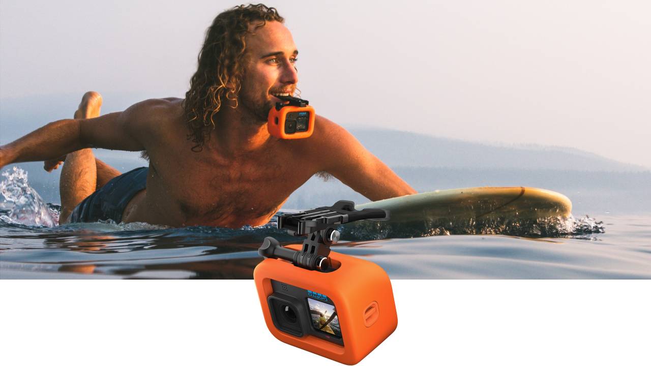GoPro HERO10 & HERO9 Bite Mount + Floaty